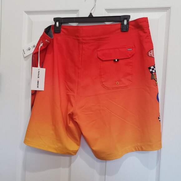 Hurley Nascar Boardshorts Men's Swim Phantom Sizes 30 to 40 NWT Flames Racing - Picture 6 of 9